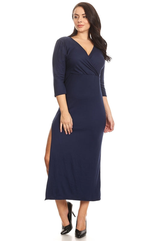 plus size women v-neck maxi dress with side slit