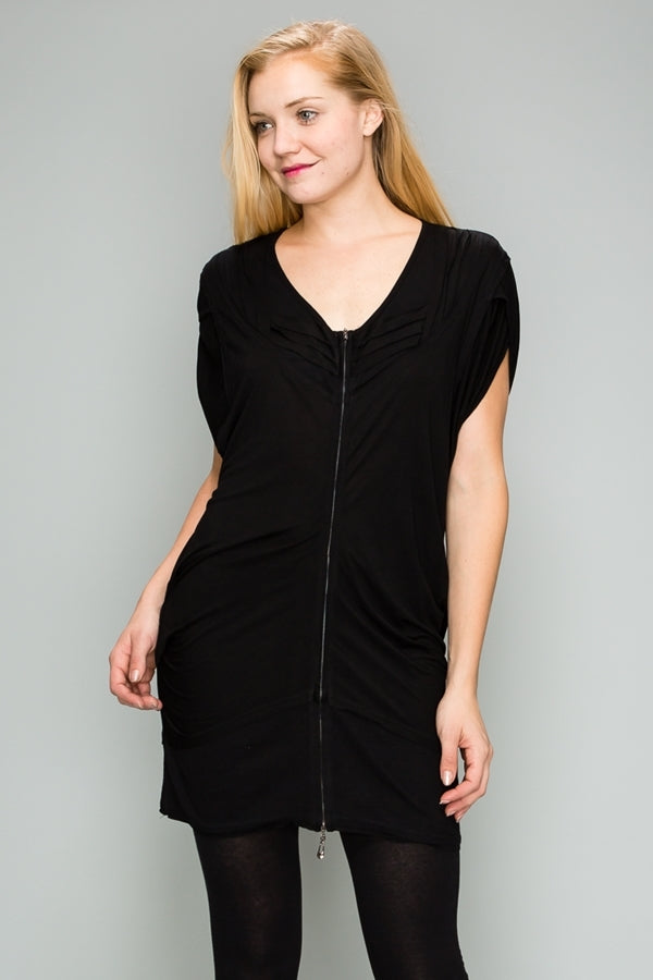 Women's Long Knit Tunic Top with Front Zipper and Pockets