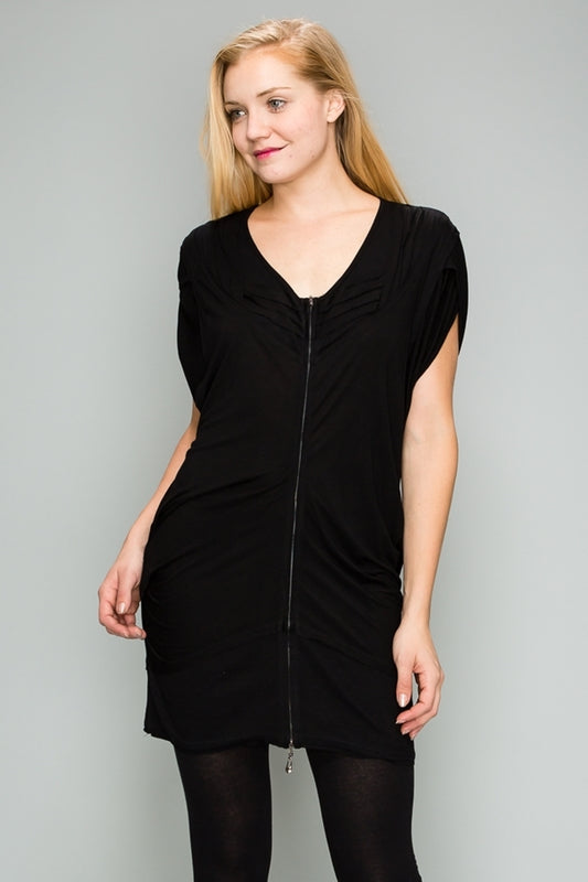 Women's Long Knit Tunic Top with Front Zipper and Pockets