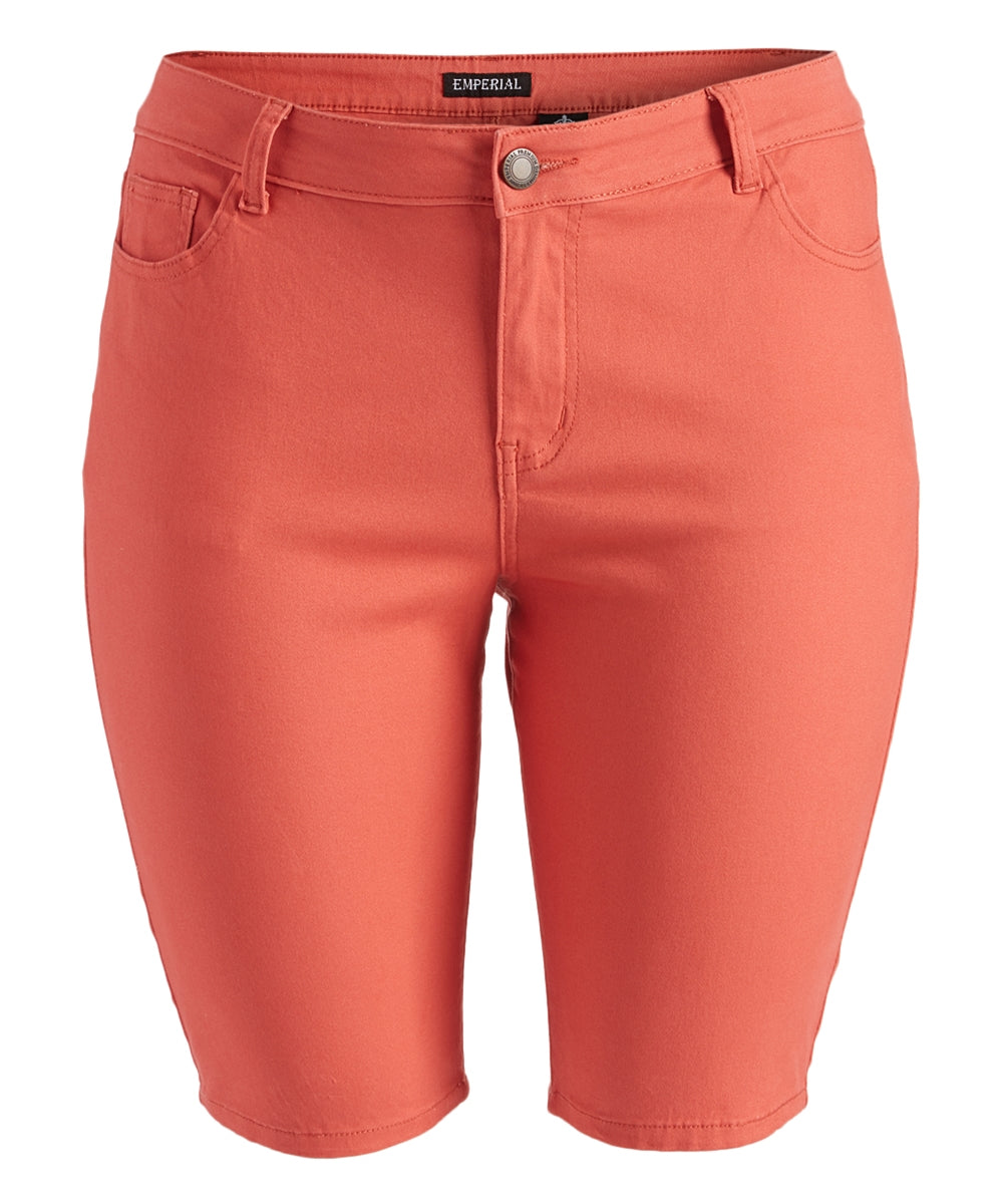 Plus Size woman Premium Cotton Twill Bermudas – Belt Loops & Pocket Style
