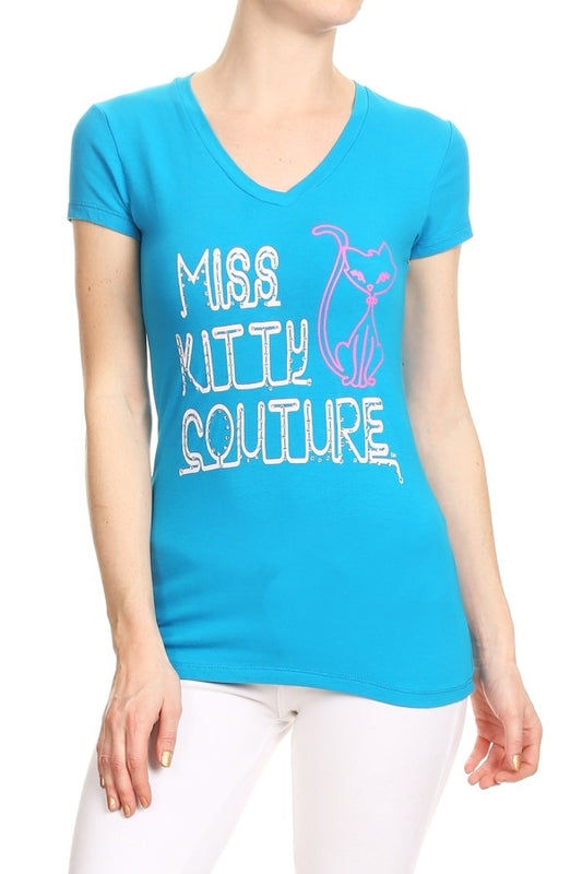 Juniors cotton stretch tee with cute cat graphic design