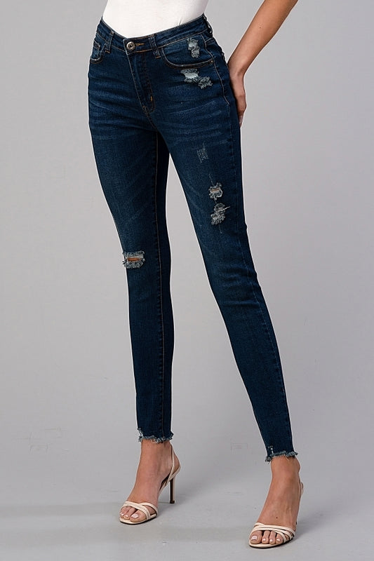 American Blue juniors skinny jeans styled with casual top and sneakers