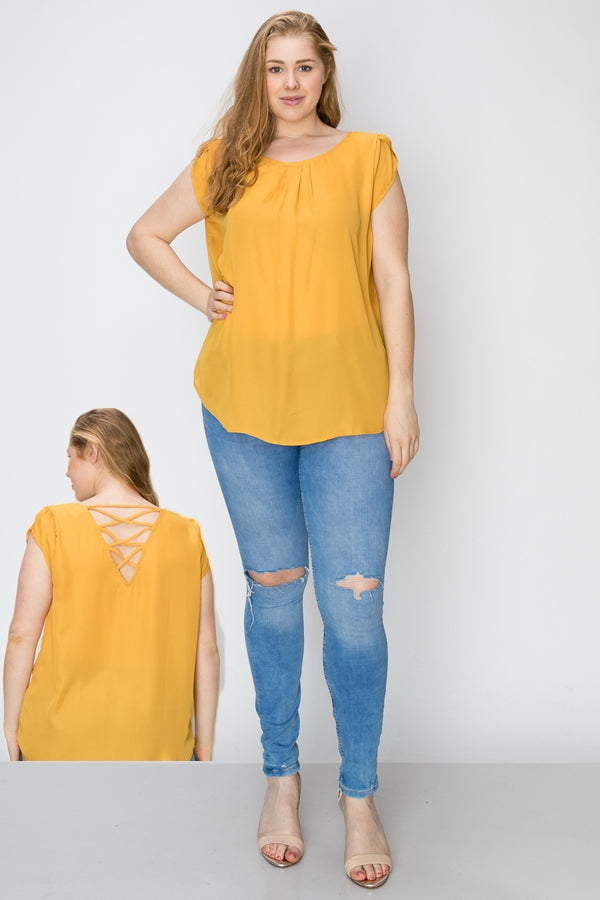 Casual plus size short sleeve top for women with flowy fit and lace-up back detail