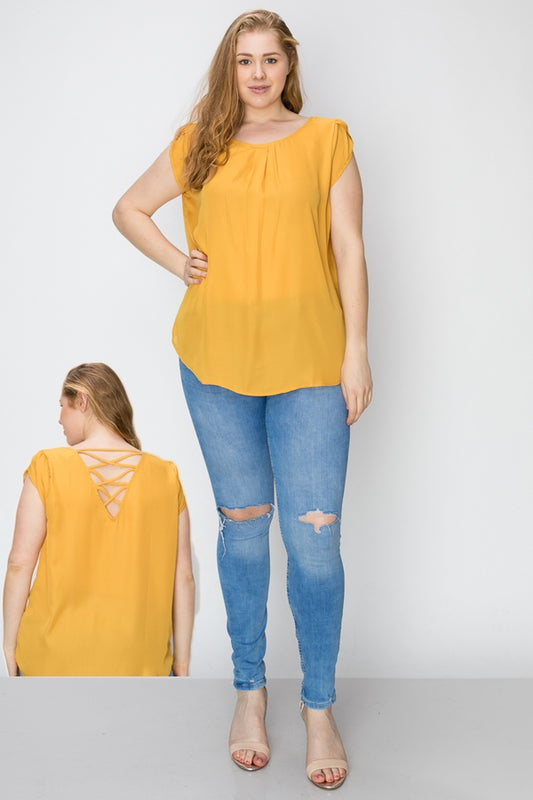 Casual plus size short sleeve top for women with flowy fit and lace-up back detail