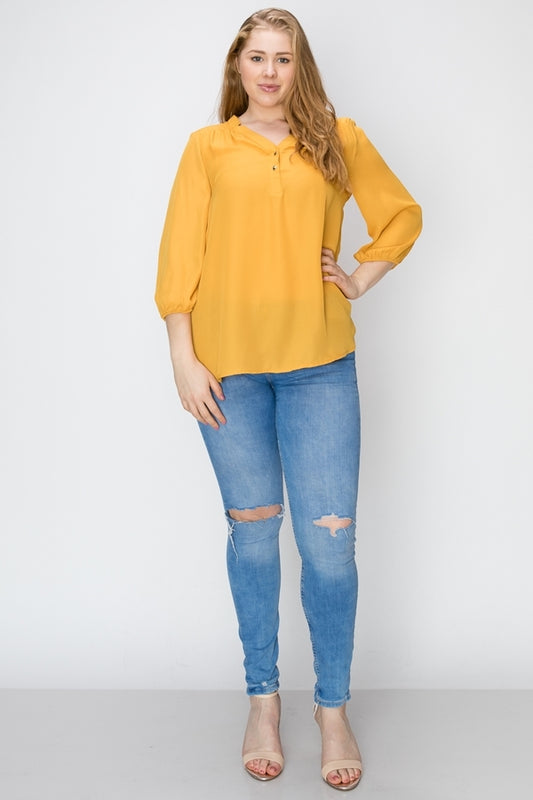 Casual plus size Henley top in wool dobby fabric, 3/4 sleeve design